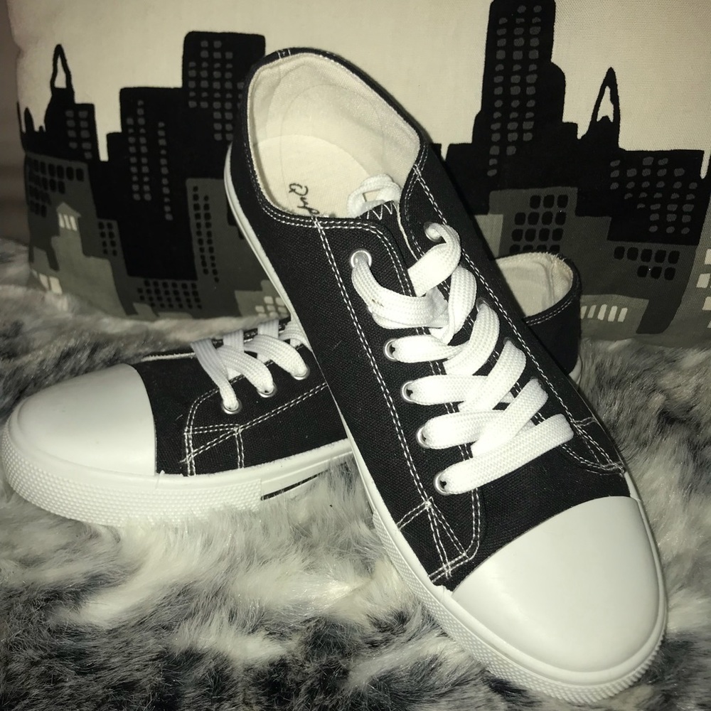 Black & White Shoes